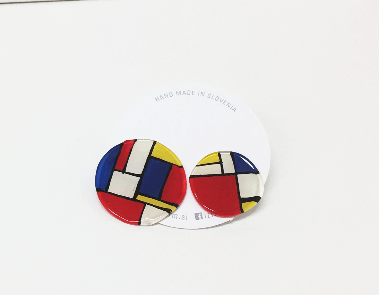 stud-ear.mondrian-big-img_5043